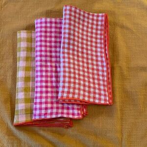 Mix and match napkins in time for Thanksgiving!